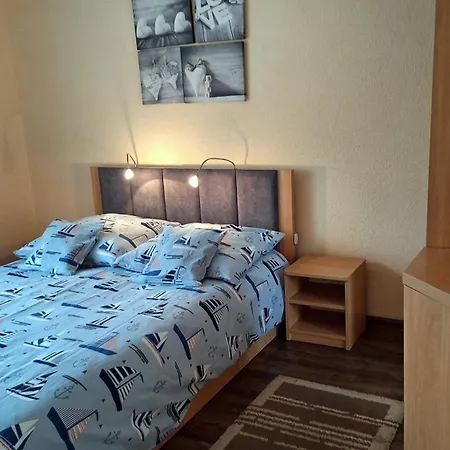 Kamieniczka Elm - Centrum, 100m Od Morza Habitación en casa particular Jastrzębia Góra