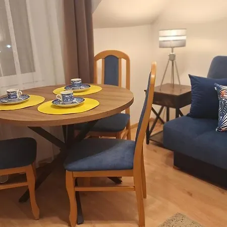 Kamieniczka Elm - Centrum, 100m Od Morza Habitación en casa particular