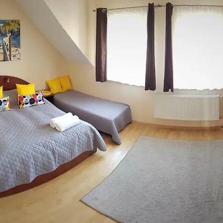 ホームステイ Kamieniczka Elm - Centrum, 100m Od Morza *