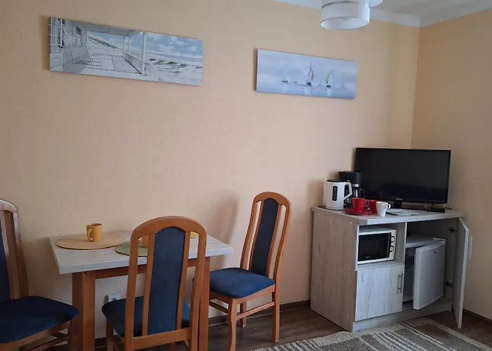 Kamieniczka Elm - Centrum, 100m Od Morza Jastrzębia Góra