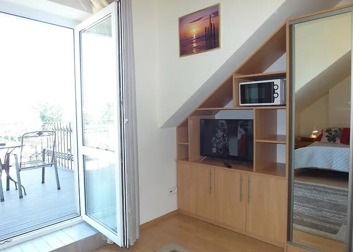 Kamieniczka Elm - Centrum, 100m Od Morza Jastrzębia Góra