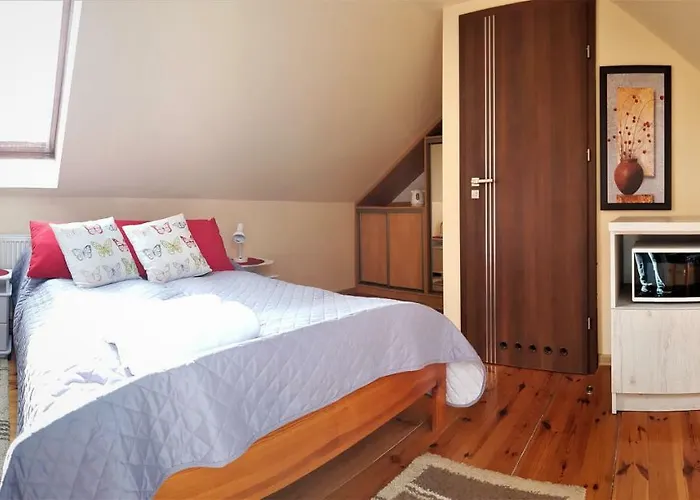 Kamieniczka Elm - Centrum, 100m Od Morza * Jastrzębia Góra